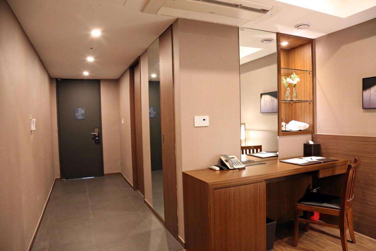 Busan Business Hotel Exterior photo
